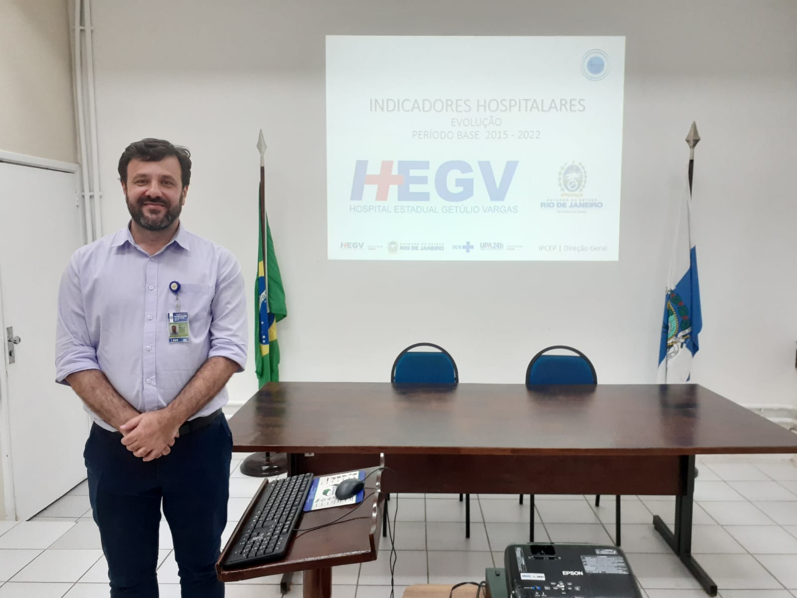 Diretor Geral do Complexo Estadual de Saúde da Penha faz apresentação de Indicadores Hospitalares no “Boa tarde, Diretor!”