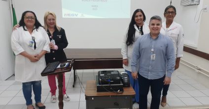 Equipe do Eixo Pediátrico faz apresentação de Indicadores no “Boa tarde, Diretor!”