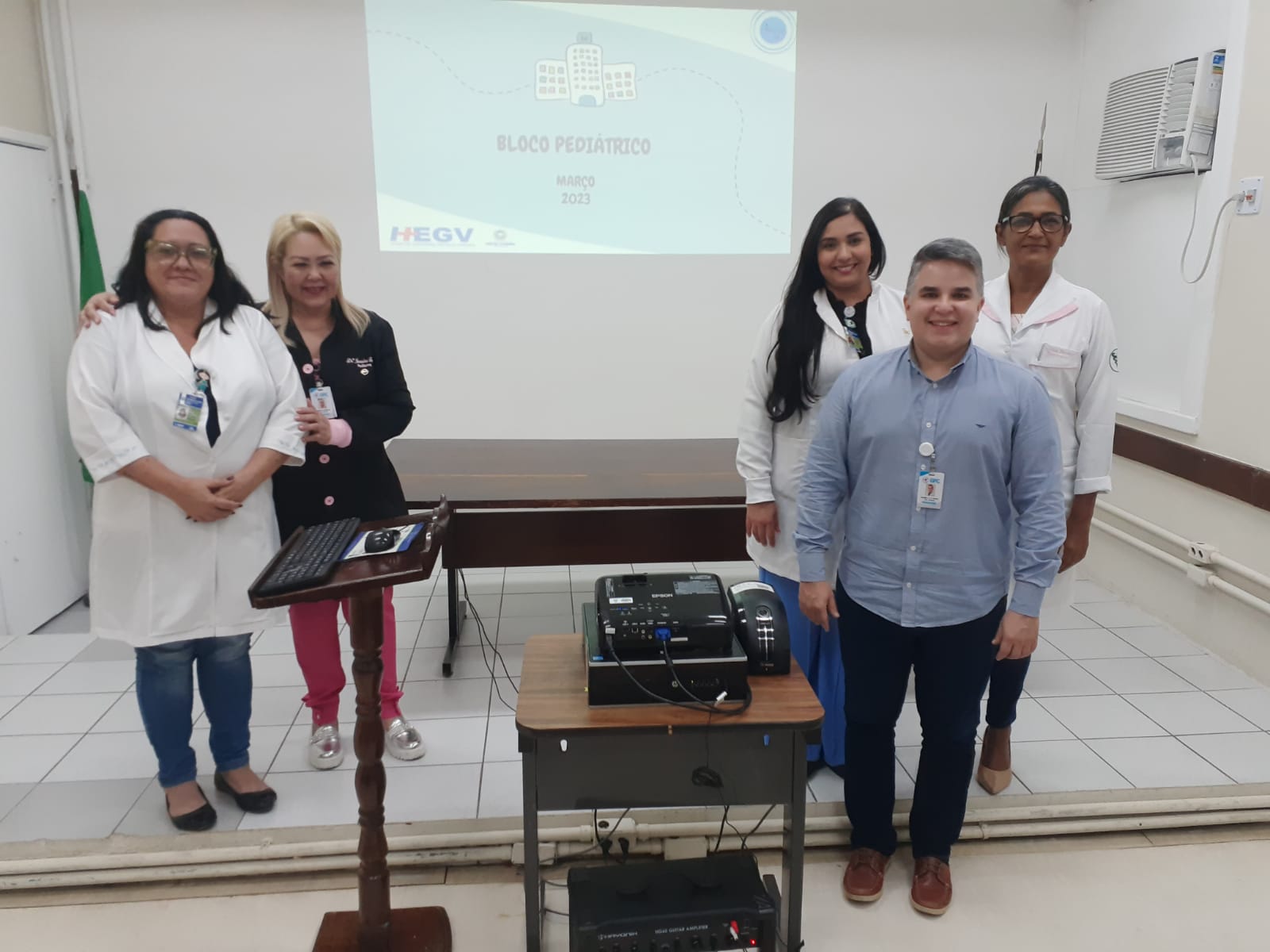 Equipe do Eixo Pediátrico faz apresentação de Indicadores no “Boa tarde, Diretor!”