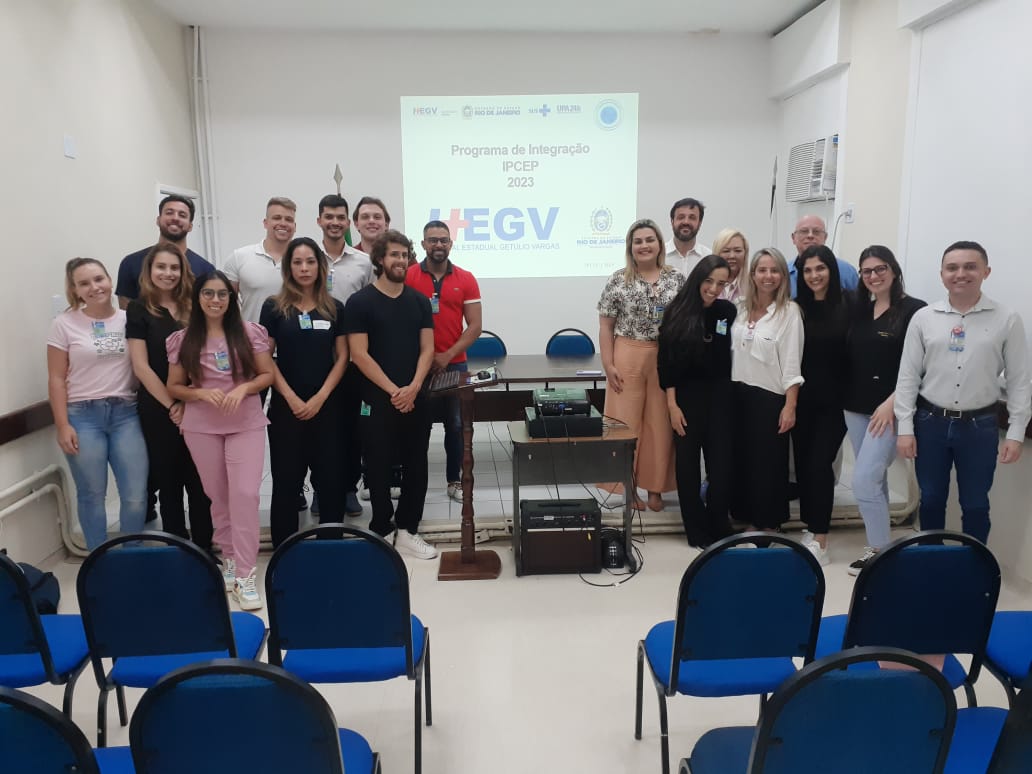 Complexo Estadual de Saúde da Penha recepciona alunos de medicina para período de internato