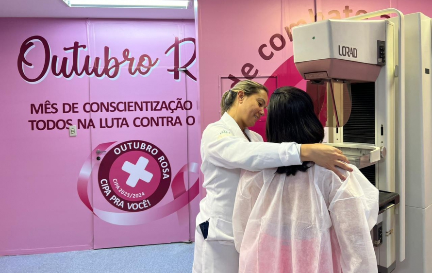 No “Outubro Rosa”, HEGV realiza ações de cuidado e conscientização para suas funcionárias