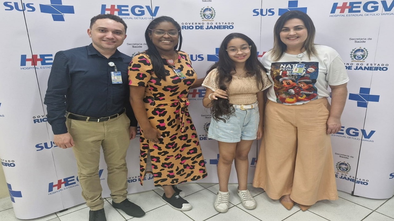 Menina de 11 anos faz doação de cabelo para projeto social: 'É muito bom ajudar'